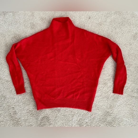 Saks Fifth Avenue Cashmere Funnelneck Sweater Vibrant Red XS - Picture 3 of 5